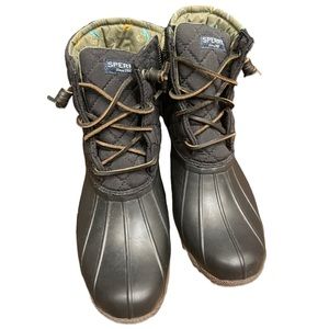 Women’s Sperry Saltwater Quilted Duck Boot | size 8.5 | Black